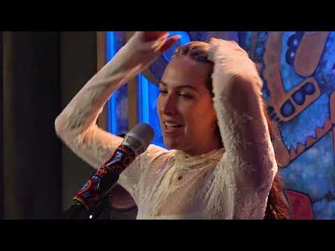 SOPHIA MOR | Club Olin 55