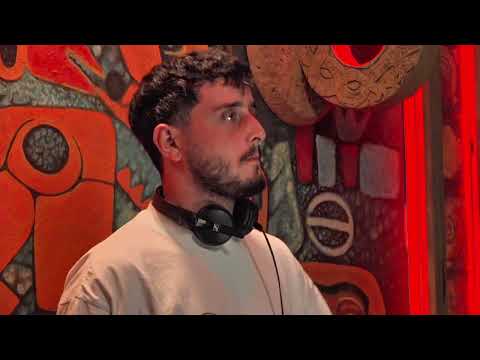 IVRISH | Club Olin 55
